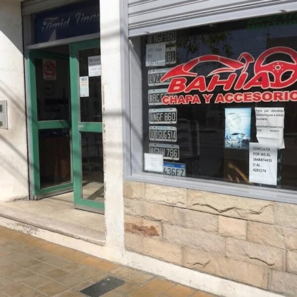 Bahía Accesorios & Repuestos